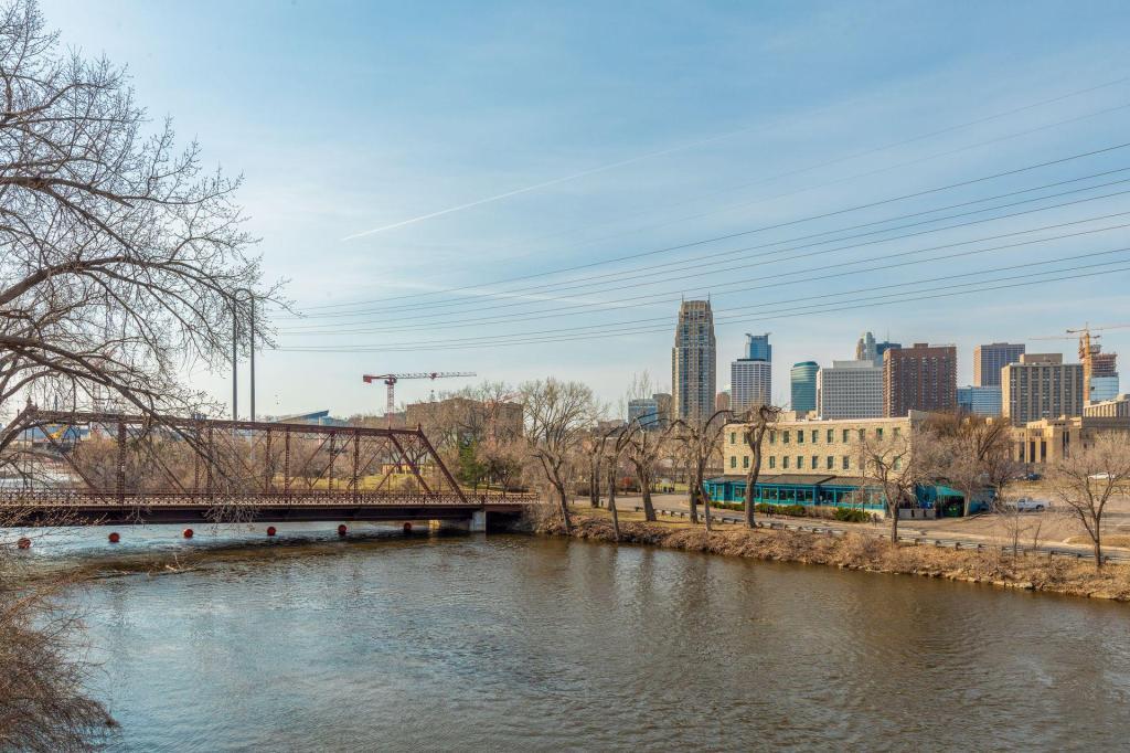 20 Northeast 2nd Street, Unit P504 Minneapolis, MN 55413 - Photo 17 of 20