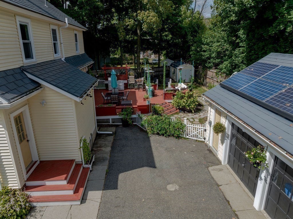 73 Ellison Park Waltham, MA 02452 - Photo 28 of 36