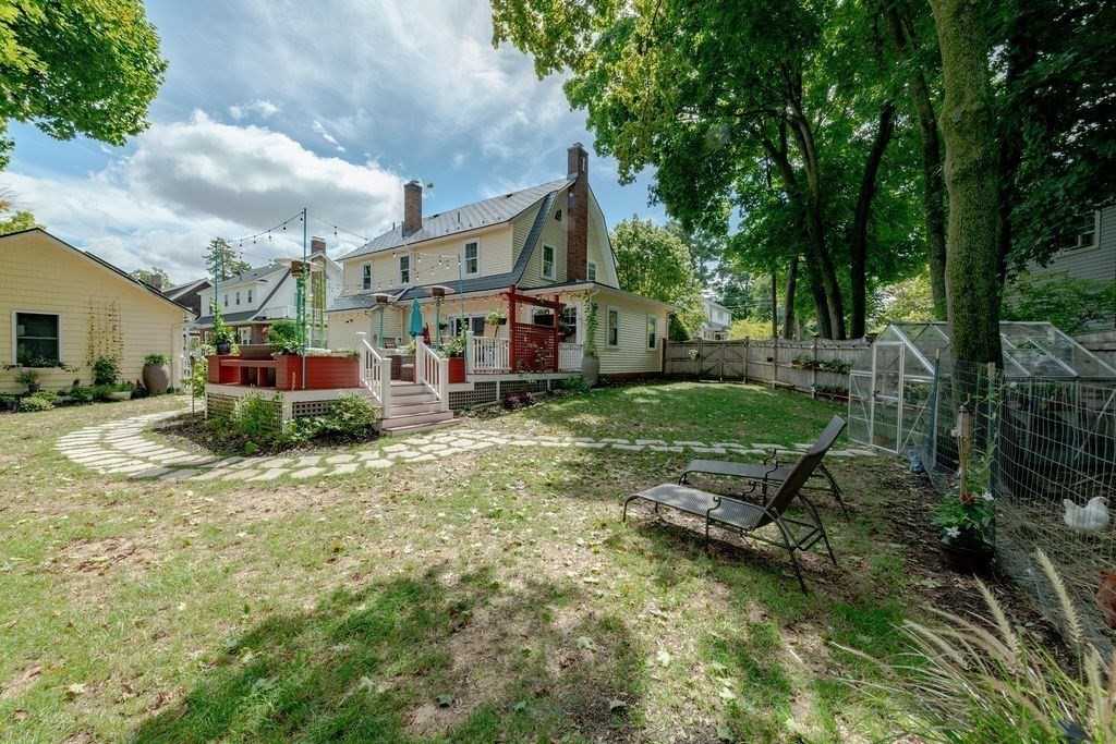 73 Ellison Park Waltham, MA 02452 - Photo 30 of 36