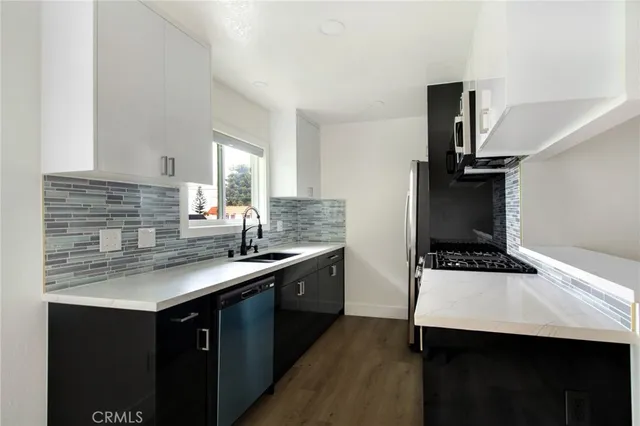 $2,498,888 | 117 Avenida Algodon, San Clemente, CA 92672