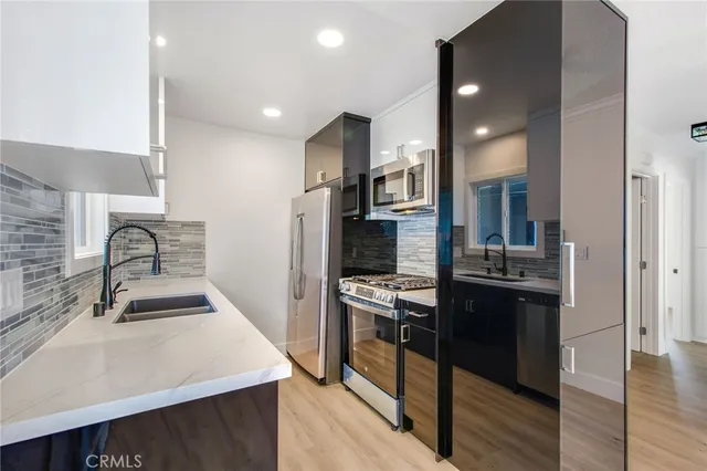 $2,498,888 | 117 Avenida Algodon, San Clemente, CA 92672