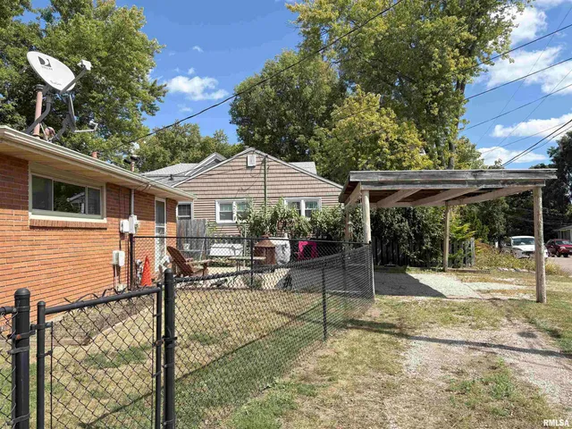 $162,900 | 501 North Wood Street, Washington, IL 61571