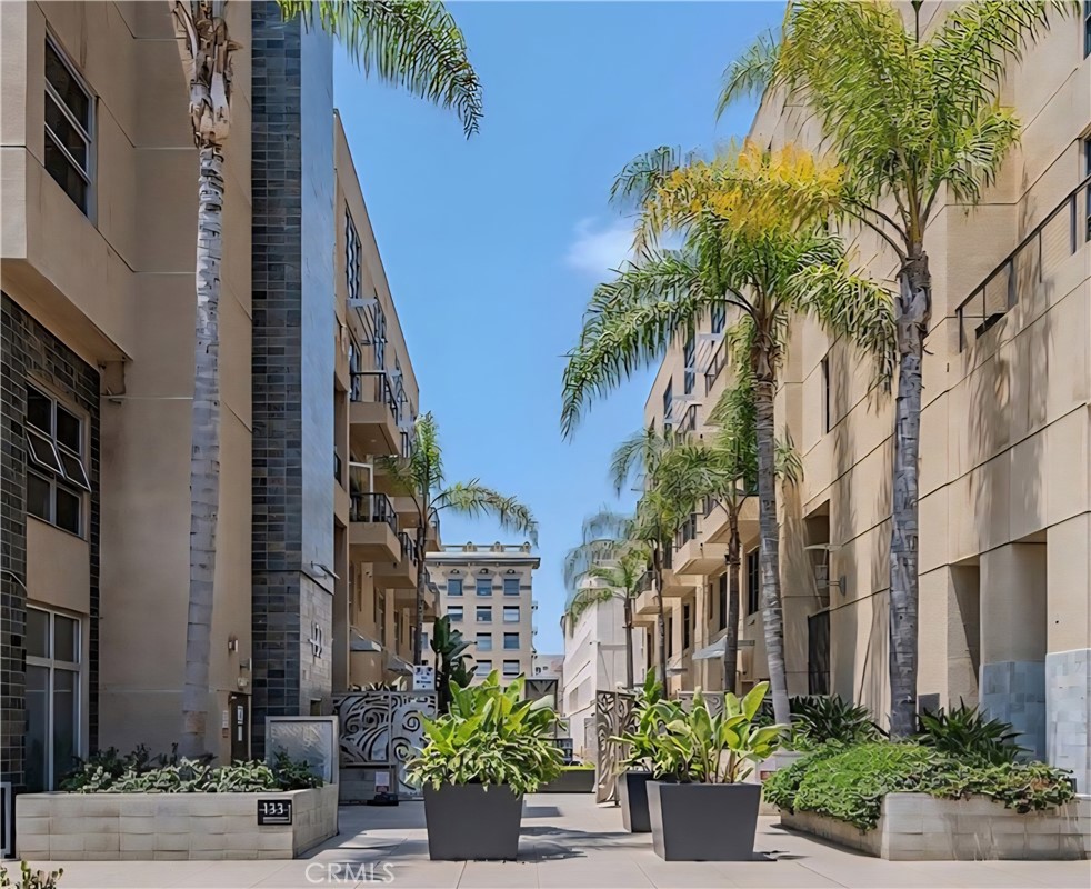 133 The Promenade North, Unit 103 Long Beach, CA 90802 - Photo 2 of 23