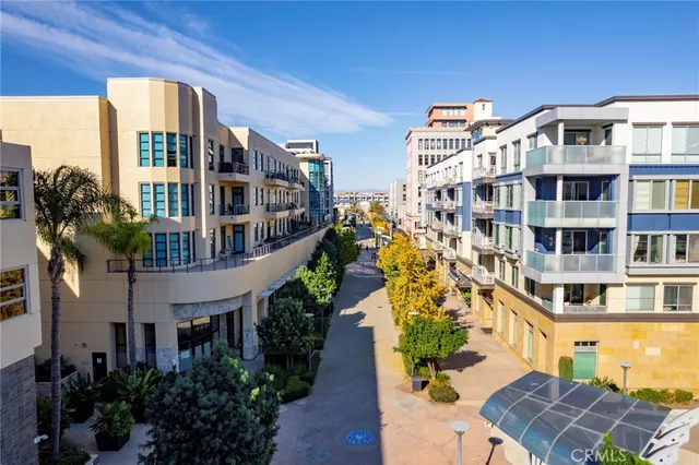$875,000 | 133 The Promenade North, Unit 103, Long Beach, CA 90802