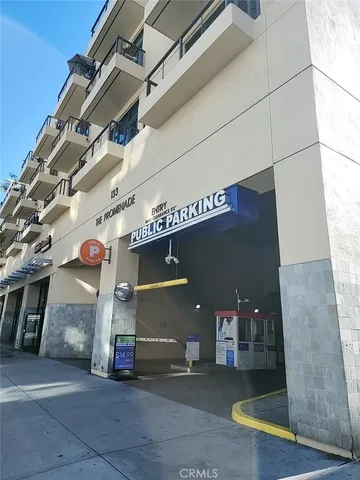 $875,000 | 133 The Promenade North, Unit 103, Long Beach, CA 90802