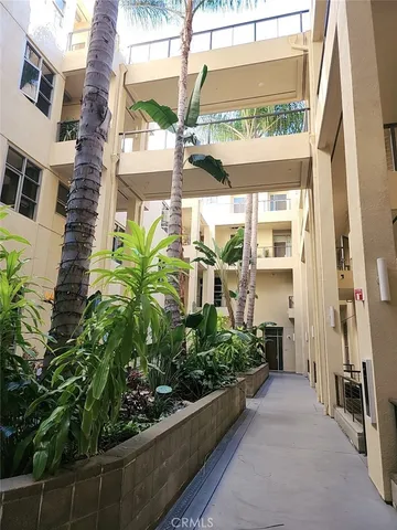 $875,000 | 133 The Promenade North, Unit 103, Long Beach, CA 90802