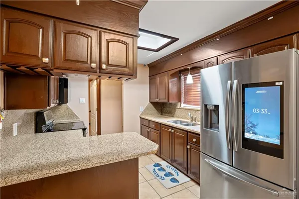 $1,750 | 307 Silverado Drive East, Palmview, TX 78572