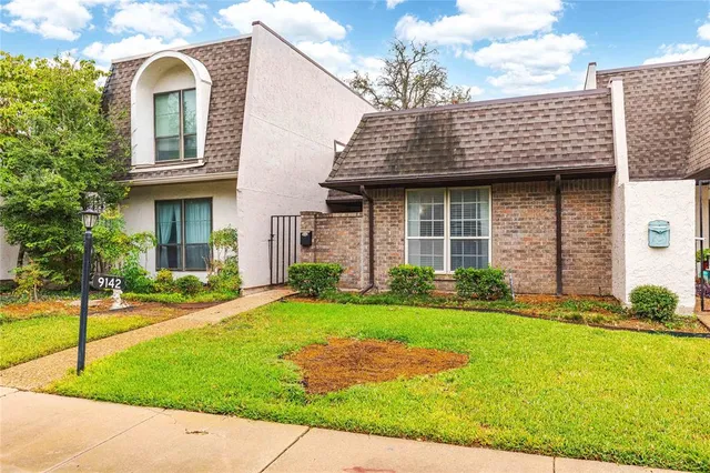 $2,000 | 9142 Emberglow Lane, Dallas, TX 75243