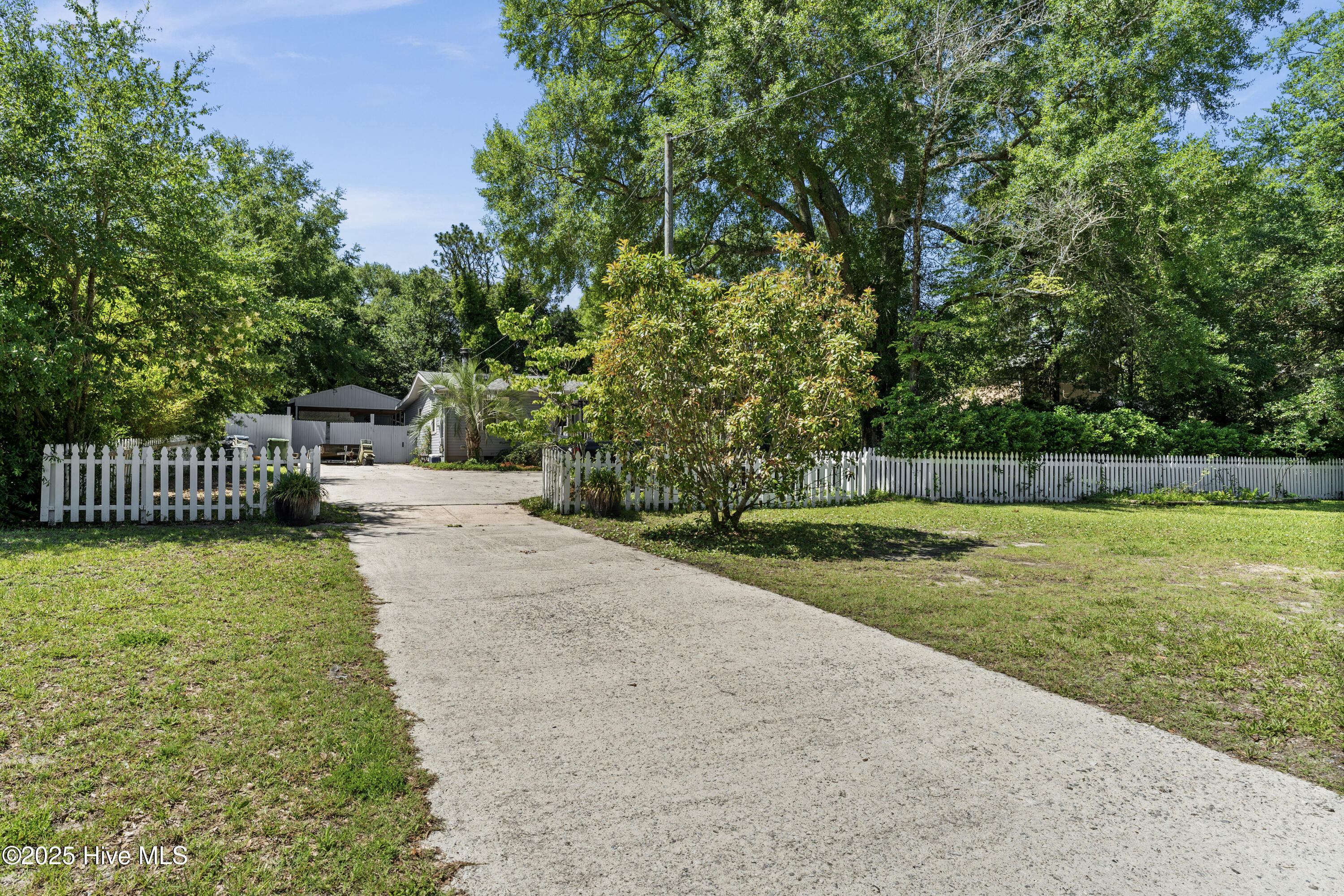 210 Rutledge Drive Wilmington, NC 28412 - Photo 6 of 63 23-DSC04043