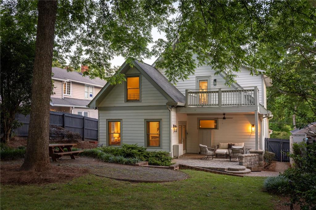266 Atlanta Avenue Southeast Atlanta, GA 30315 - Photo 63 of 70 front view of a house with a yard