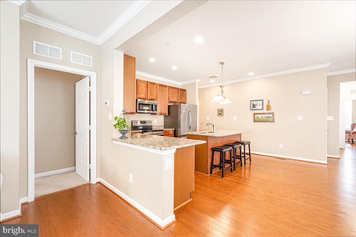 2851 Union Square Road, Unit 68 New Windsor, MD 21776 - Photo 22 of 54 View into Kitchen