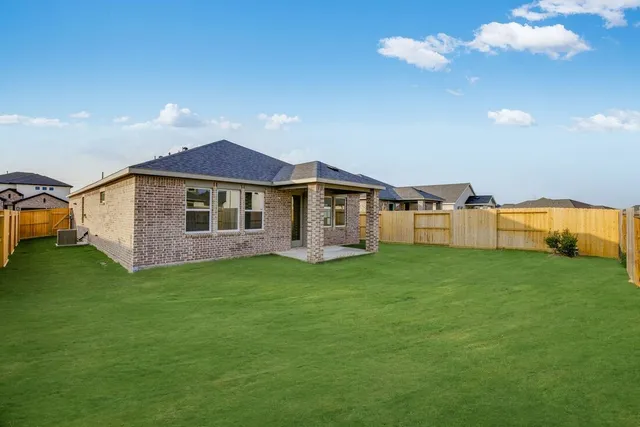 $374,640 | 21934 Sam Raburn Drive, Tomball, TX 77375