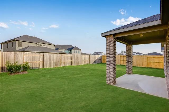 $374,640 | 21934 Sam Raburn Drive, Tomball, TX 77375