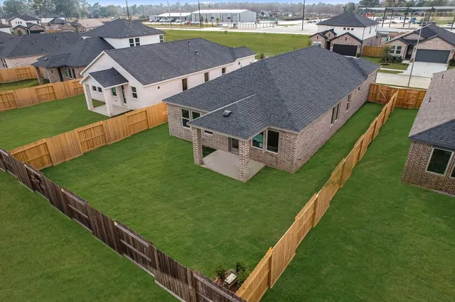 $374,640 | 21934 Sam Raburn Drive, Tomball, TX 77375