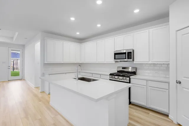 $374,640 | 21934 Sam Raburn Drive, Tomball, TX 77375