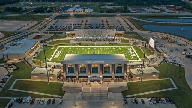 $389,000 | 21934 Sam Raburn Drive, Tomball, TX 77375