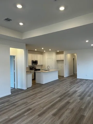 $389,000 | 21934 Sam Raburn Drive, Tomball, TX 77375