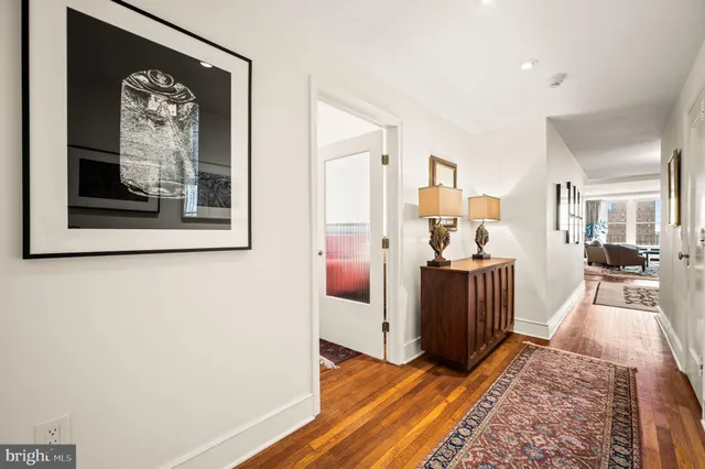 $1,895,000 | 1901 Walnut Street, Unit 15D, Philadelphia, PA 19103