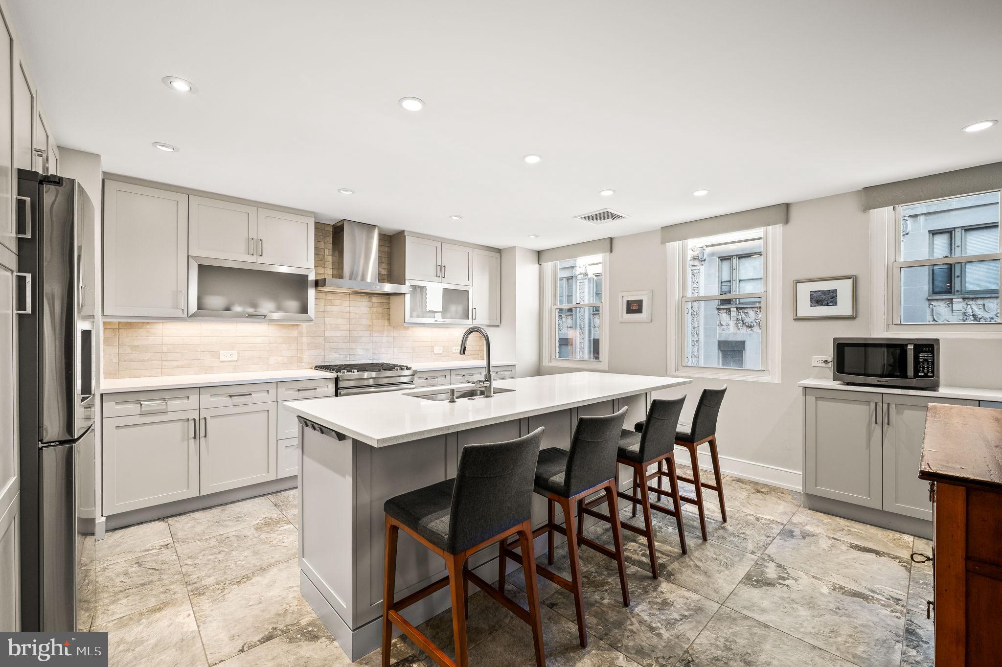 1901 Walnut Street, Unit 15D Philadelphia, PA 19103 - Photo 7 of 45 Kitchen
