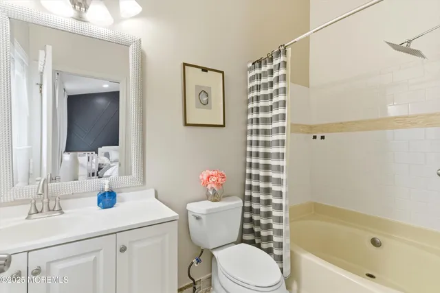 $3,600 | 19 Horseshoe Court, Tinton Falls, NJ 07753