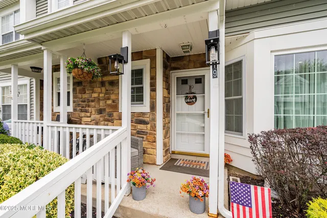 $3,600 | 19 Horseshoe Court, Tinton Falls, NJ 07753