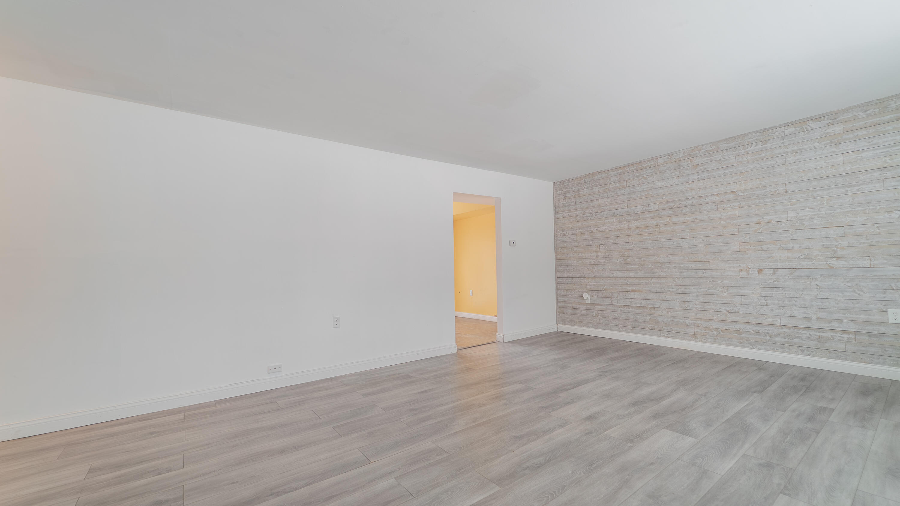 726 Fremont Road Valparaiso, IN 46385 - Photo 4 of 27 3000x1687