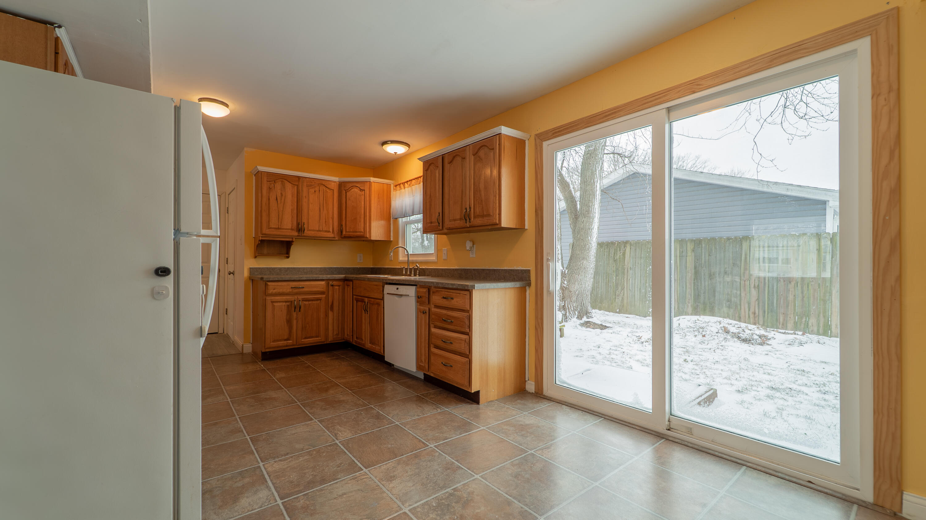 726 Fremont Road Valparaiso, IN 46385 - Photo 6 of 27 3000x1687