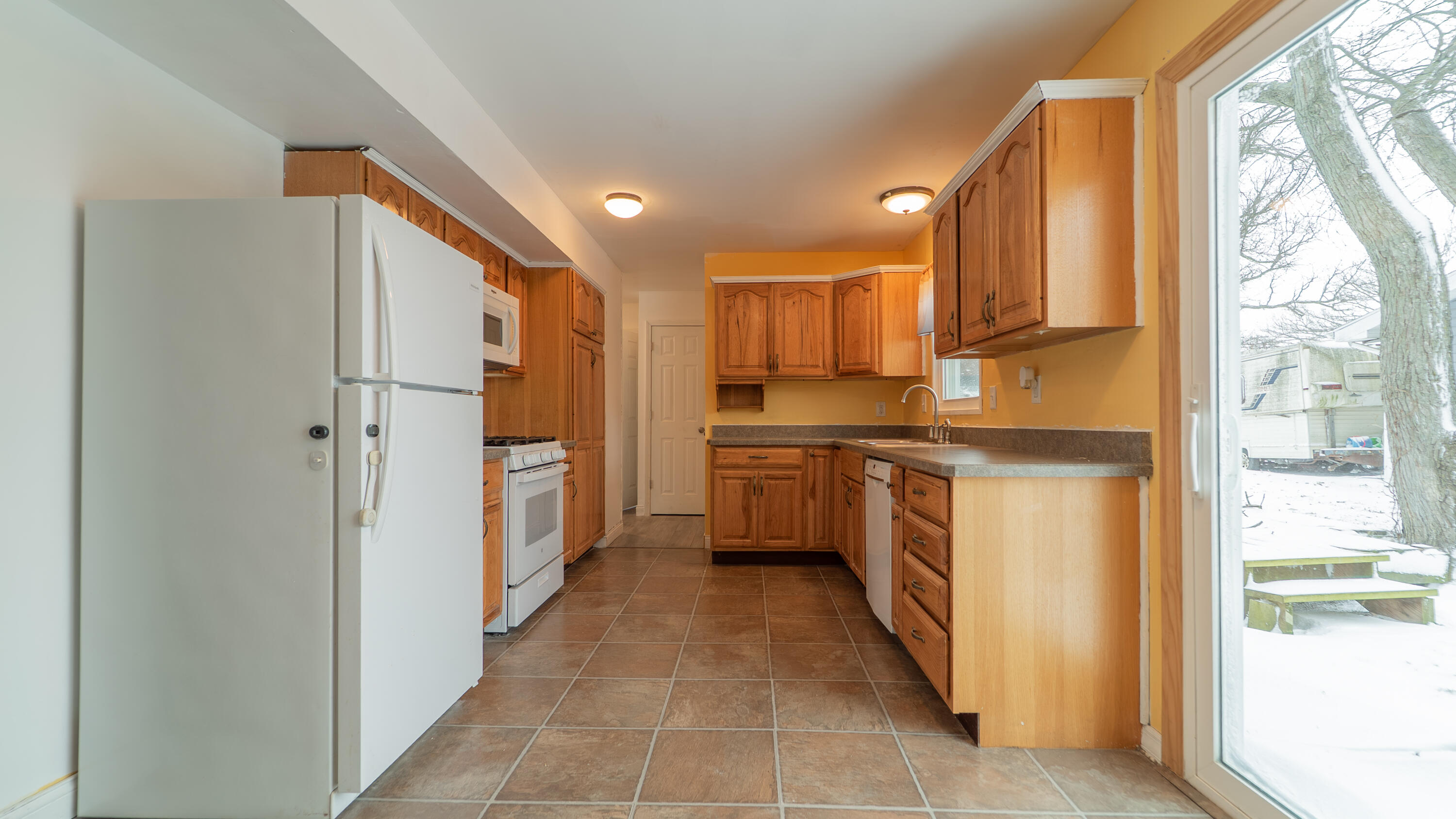 726 Fremont Road Valparaiso, IN 46385 - Photo 7 of 27 3000x1687