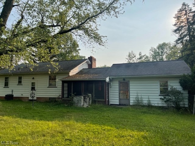 6461 Crossview Road Seven Hills, OH 44131 - Photo 3 of 17 Gallery Image 3