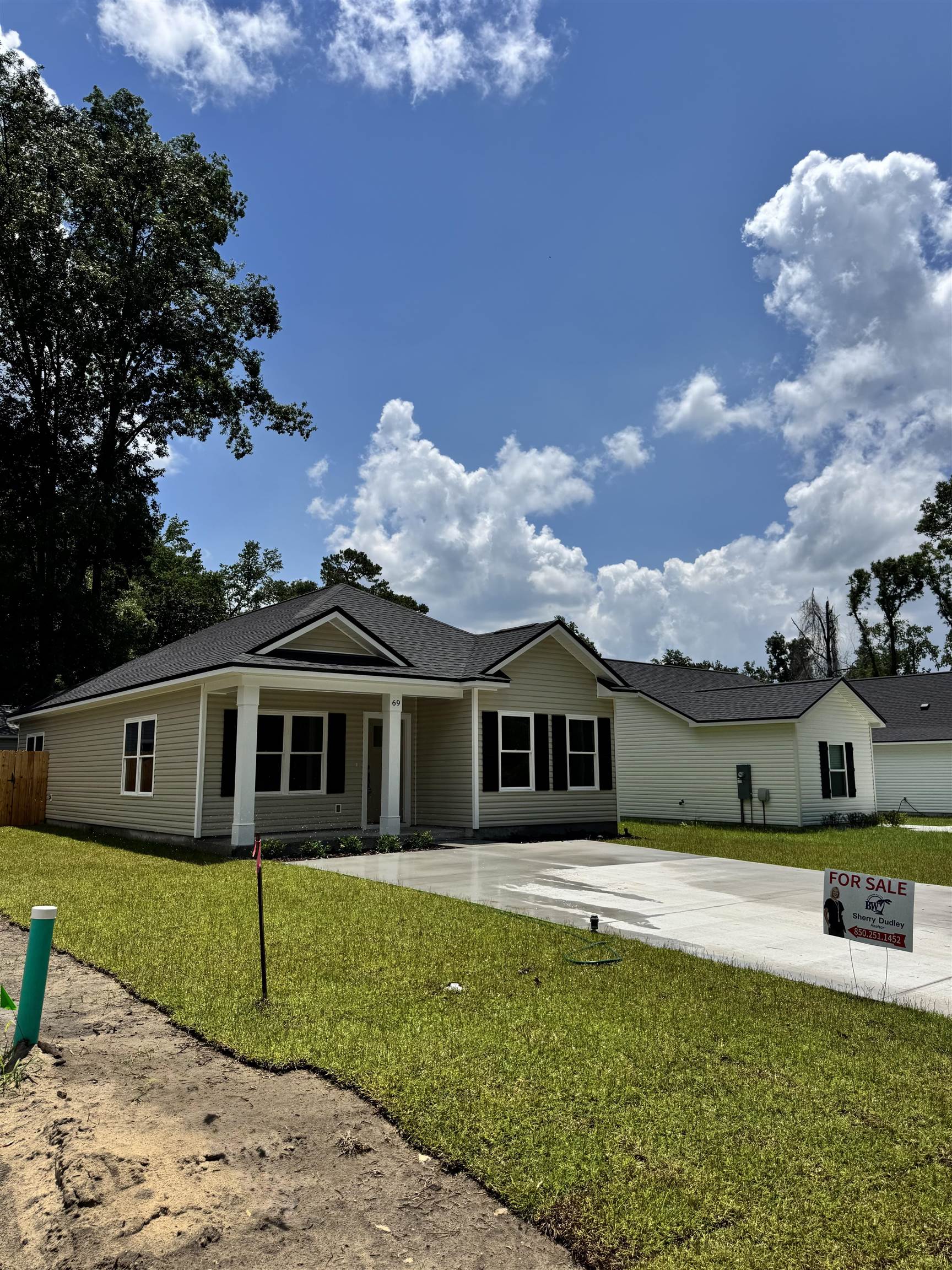 69 West F Magers Road Crawfordville, FL 32327 - Photo 2 of 13