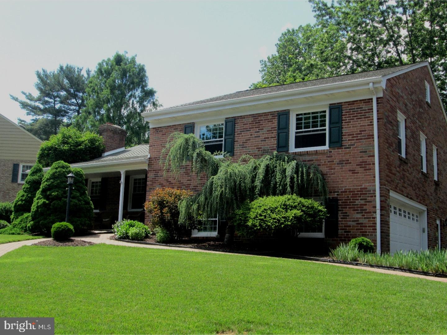 86 Duncan Lane Springfield, PA 19064 - Photo 2 of 25 Exterior Front