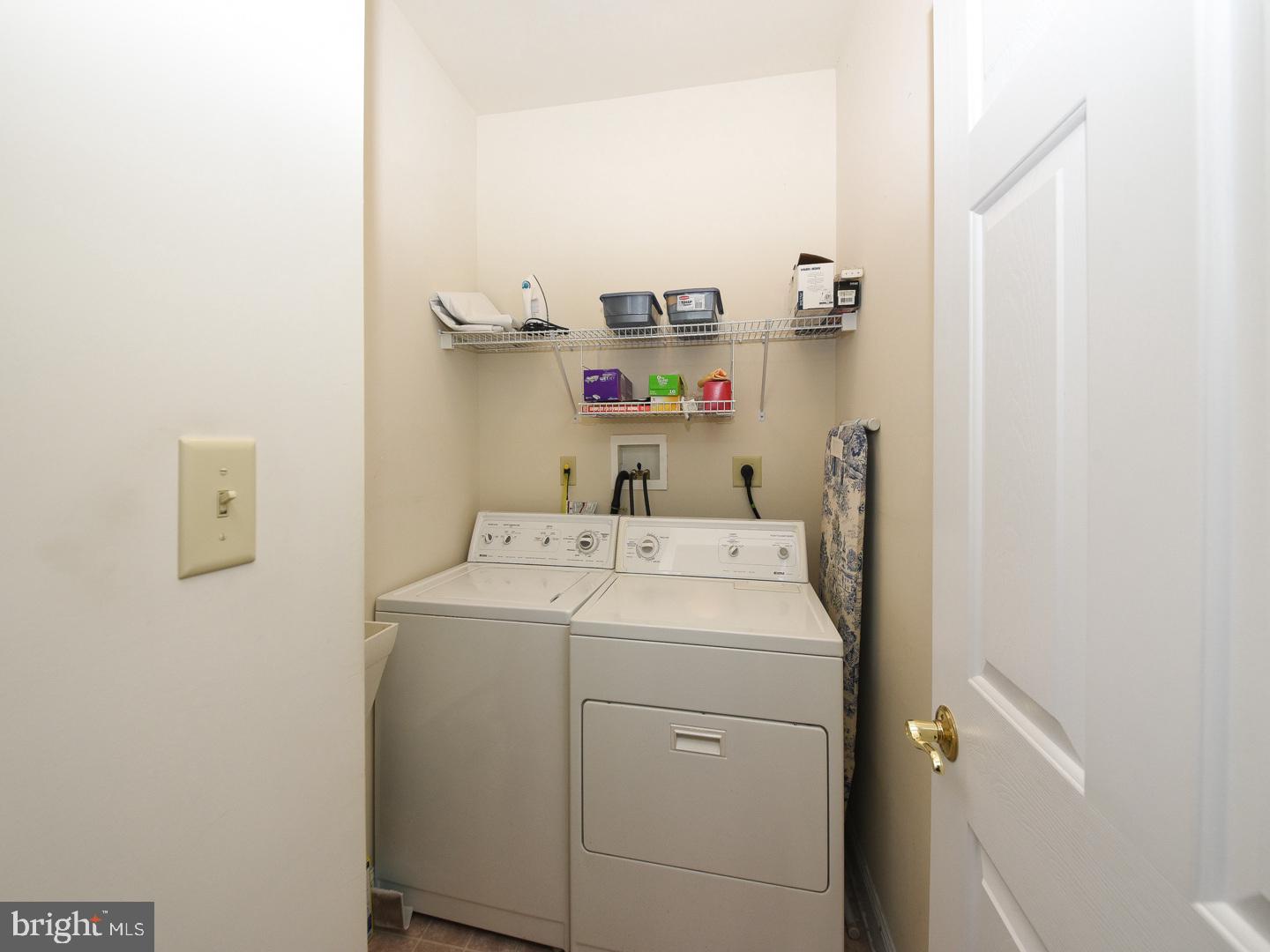 3113 Arborgreene Court Hatfield, PA 19440 - Photo 19 of 33 a utility room with dryer and washer