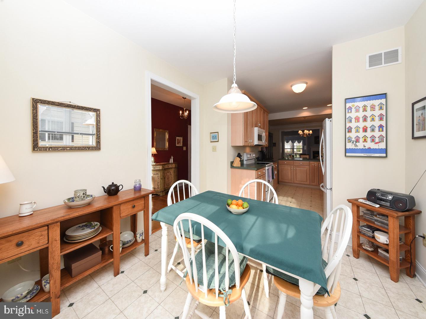 3113 Arborgreene Court Hatfield, PA 19440 - Photo 6 of 33 a view of a dining room with furniture