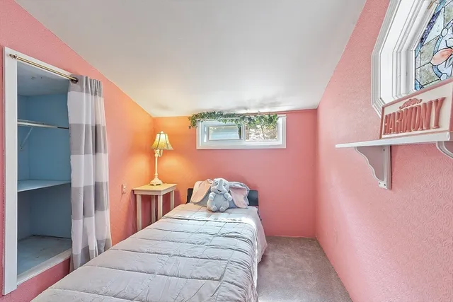 $729,900 | 20 4th Lane, Chelmsford, MA 01824