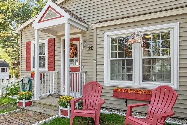 $729,900 | 20 4th Lane, Chelmsford, MA 01824