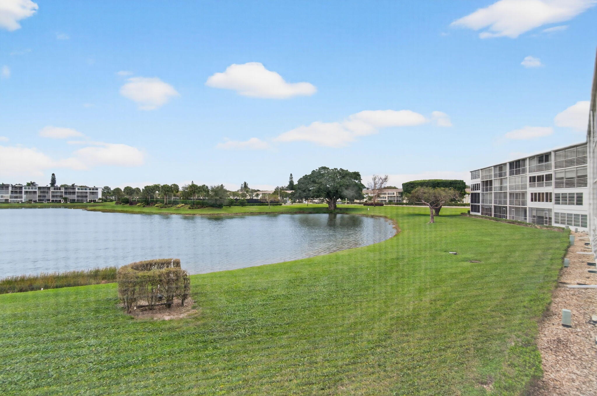 2015 Cornwall East Boca Raton, FL 33434 - Photo 65 of 104 59-web-or-mls-DSC_7556