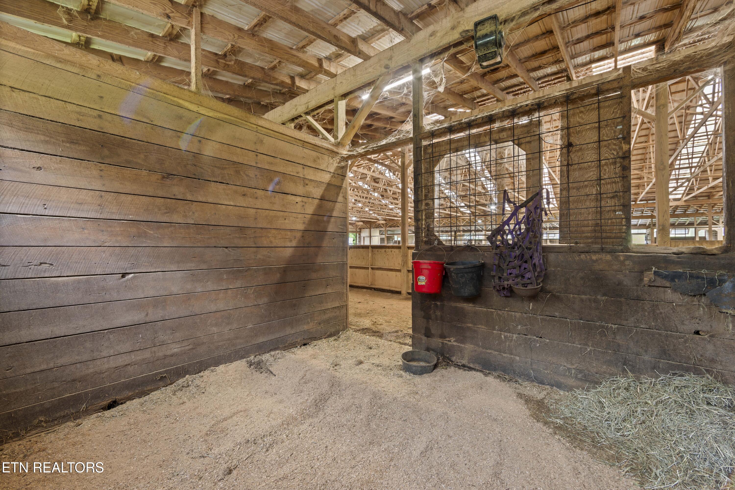 500 Miller Road Clinton, TN 37716 - Photo 31 of 42 aa1006A3762