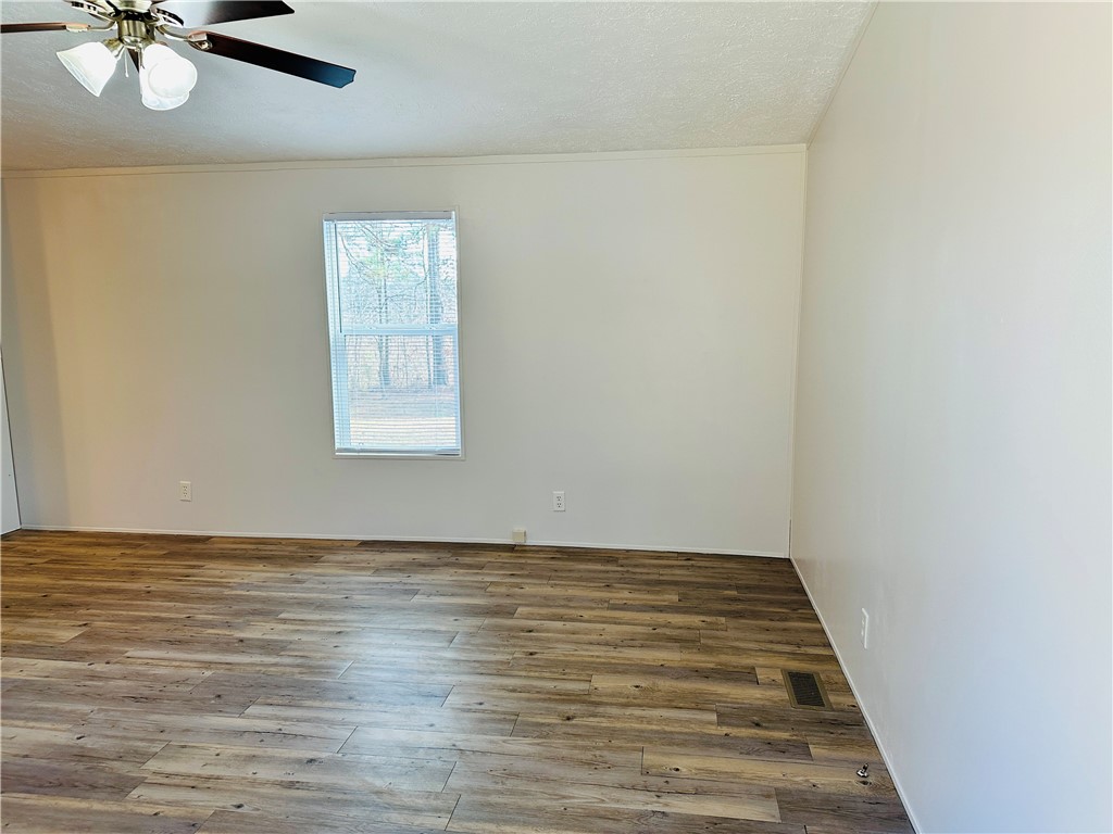 426 Benton Road Belton, SC 29627 - Photo 23 of 37 Gallery Image 23
