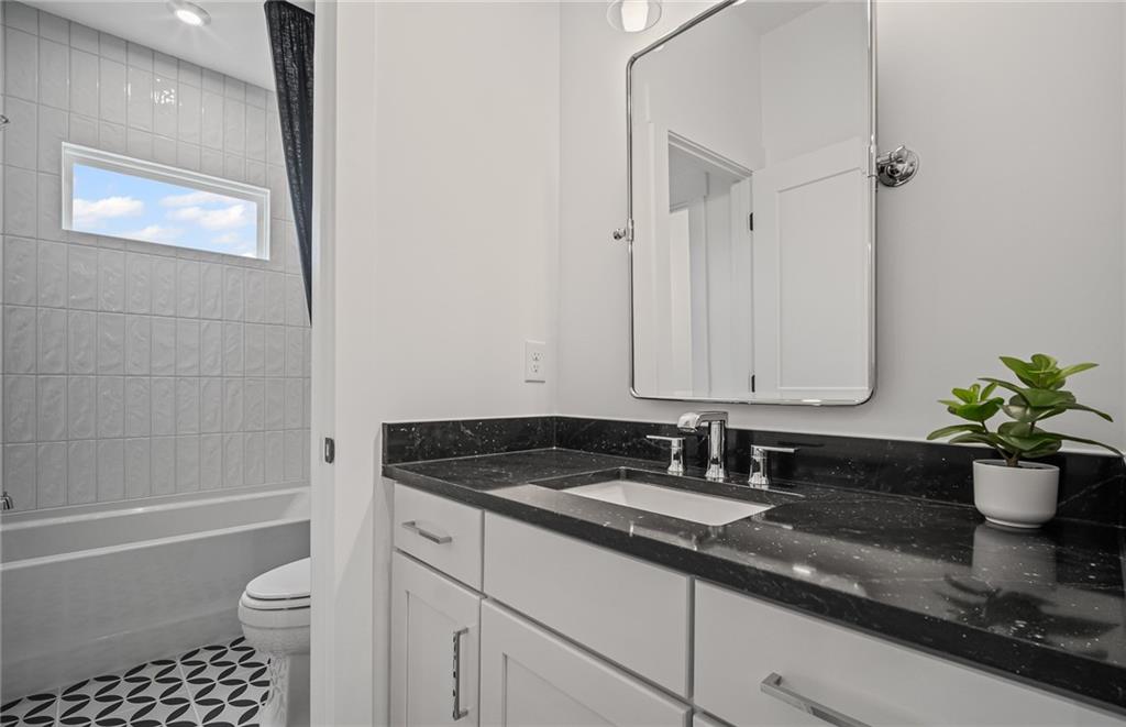 4895 Wayt Farm Cumming, GA 30040 - Photo 29 of 36