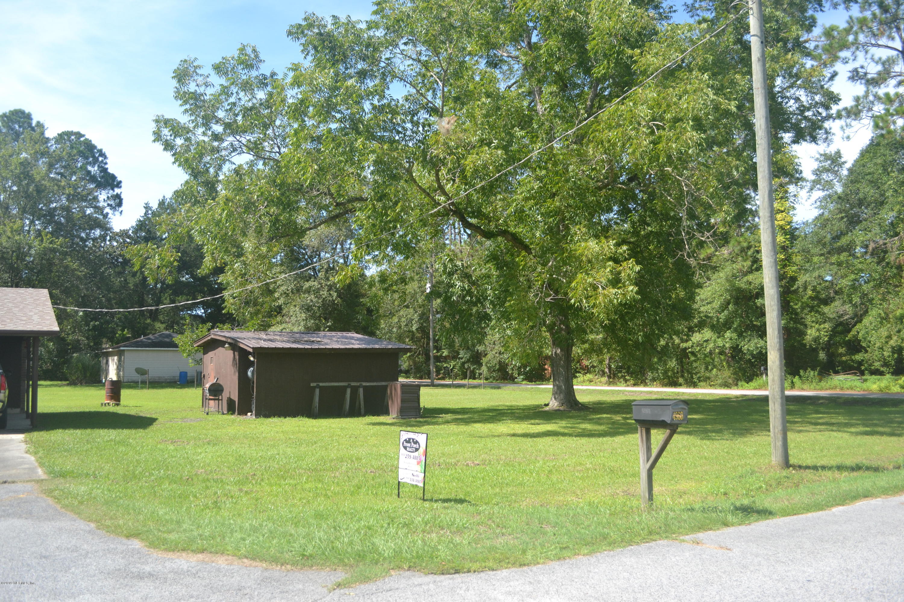 4960 Jerry Johns Road Macclenny, FL 32063 - Photo 5 of 12 DSC_0926
