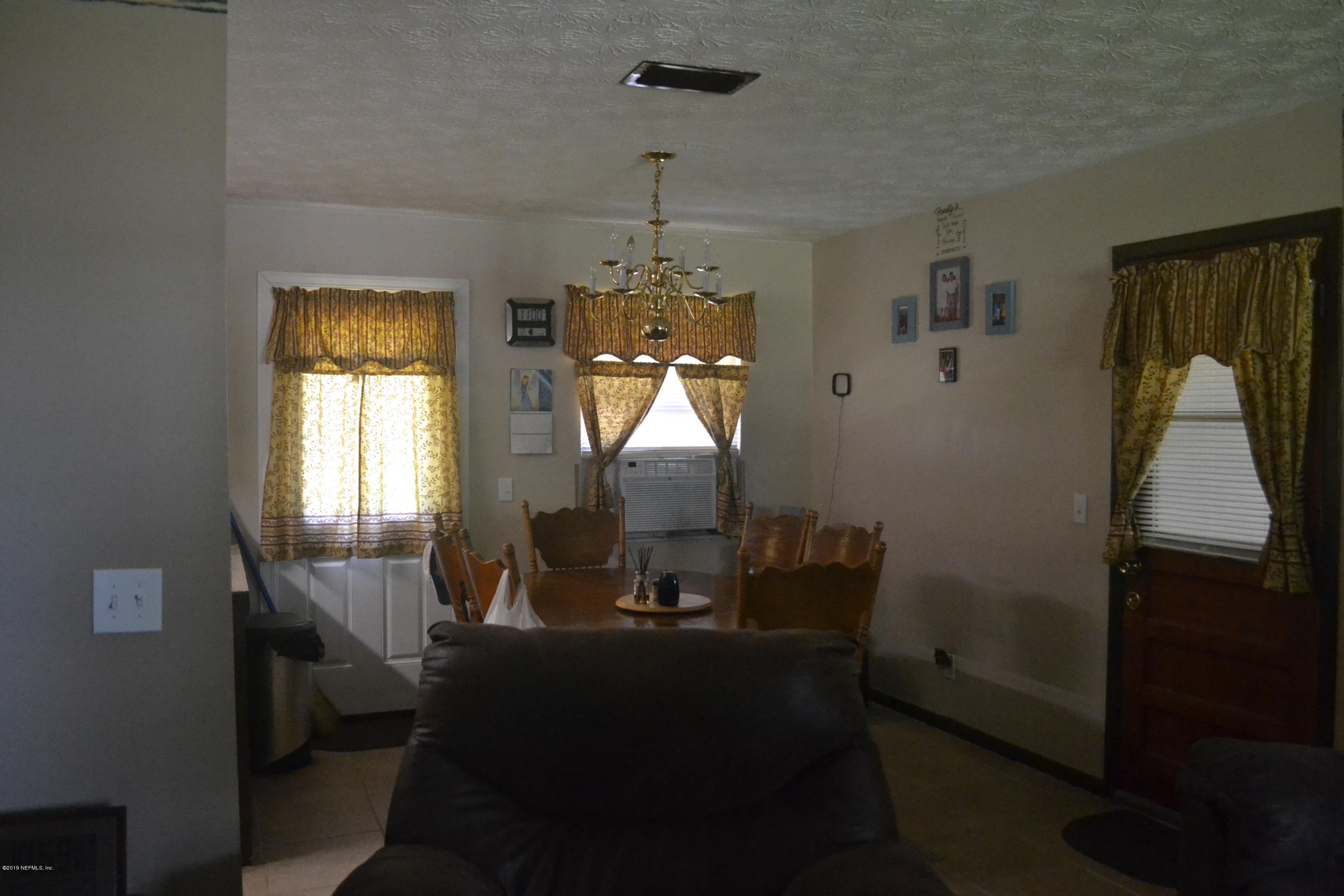 4960 Jerry Johns Road Macclenny, FL 32063 - Photo 8 of 12 DSC_0936