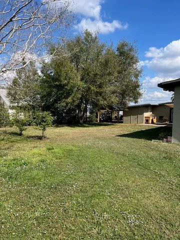 $4,700 | 4510 Lakeview Drive, Sebring, FL 33870