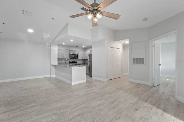 $1,850 | 4045 Crockers Lake Boulevard, Unit 23, Sarasota, FL 34238