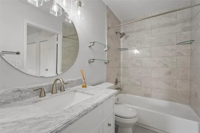 $1,850 | 4045 Crockers Lake Boulevard, Unit 23, Sarasota, FL 34238