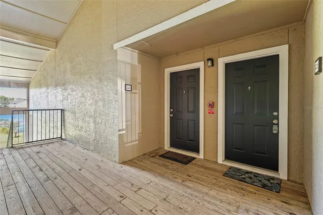 $1,850 | 4045 Crockers Lake Boulevard, Unit 23, Sarasota, FL 34238