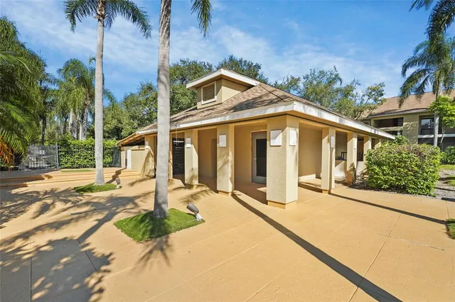 $1,850 | 4045 Crockers Lake Boulevard, Unit 23, Sarasota, FL 34238