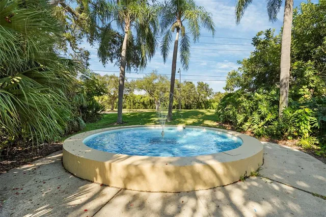 $1,850 | 4045 Crockers Lake Boulevard, Unit 23, Sarasota, FL 34238