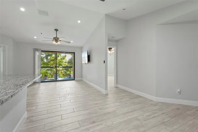 $1,850 | 4045 Crockers Lake Boulevard, Unit 23, Sarasota, FL 34238