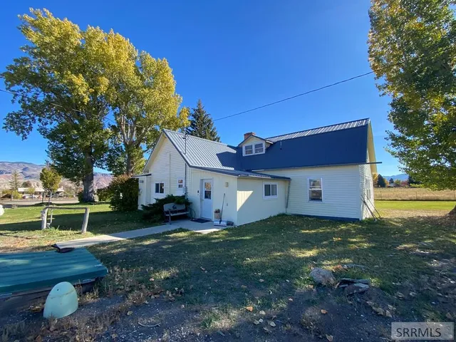 $599,000 | 2651 Challis Creek Road, Challis, ID 83226