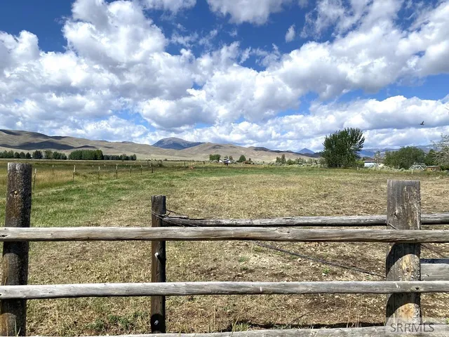 $599,000 | 2651 Challis Creek Road, Challis, ID 83226